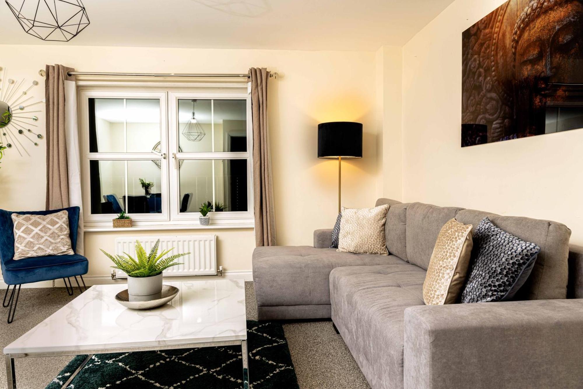 Livingston North Station Apartments Exteriér fotografie